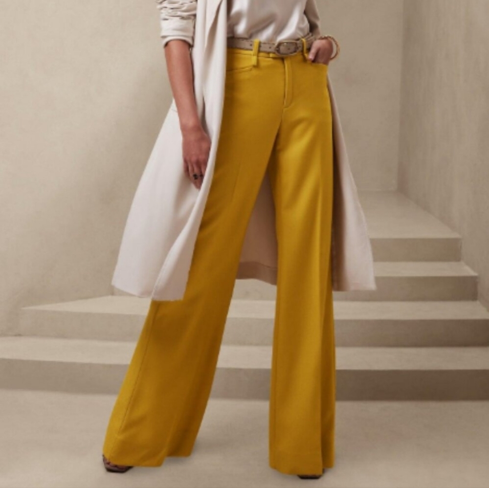 Banana Republic 100% Wool Wide Leg Trousers - Pink